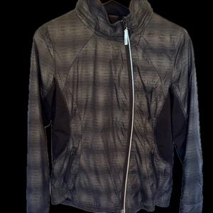 MPG Black/Grey Lined Running Jacket with Zip-Out Hood, size M